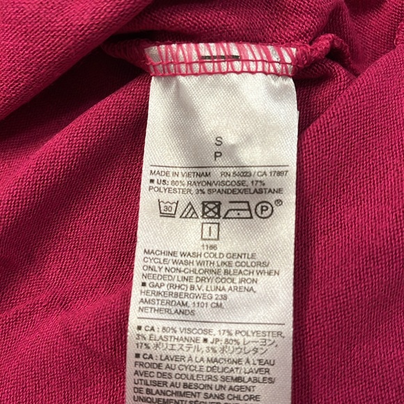 Banana Republic Soft Luxe Berry Turtleneck Top/NWT/S - Picture 9 of 12